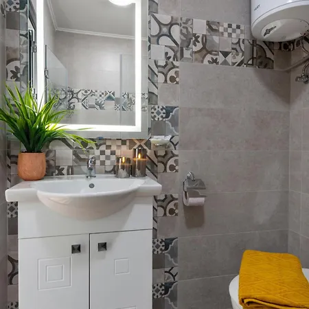 Best Guest 2 Apartments Plovdiv Exterior photo