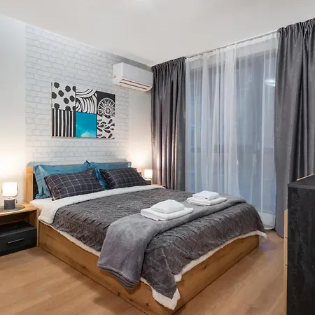 Best Guest 2 Apartments Plovdiv Exterior photo